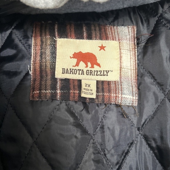 Dakota Grizzly Men's Providence Quilted Shirt Jacket in Rust Size 2X NEW - Picture 6 of 7